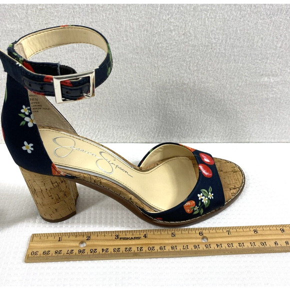 Jessica Simpson Heels Womens Size 6 Cherries Strawberries Open Toe Ankle Strap - Picture 13 of 14